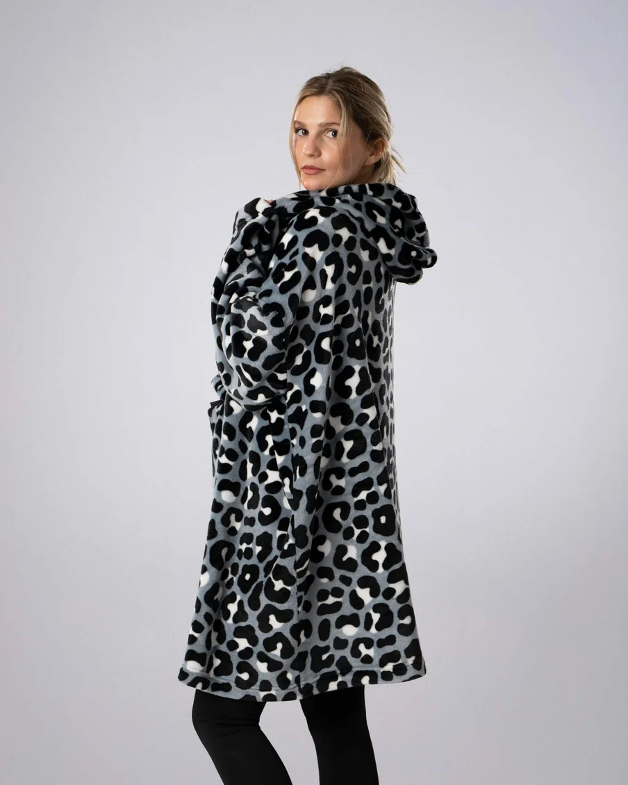 Image 2 of - ladiesoversidzedhoodieaopnaveleopard2jpg